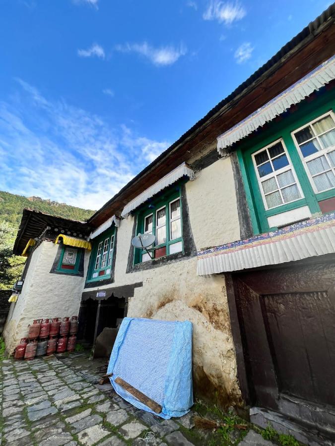 Hotel Camp De Base Namche Exteriör bild