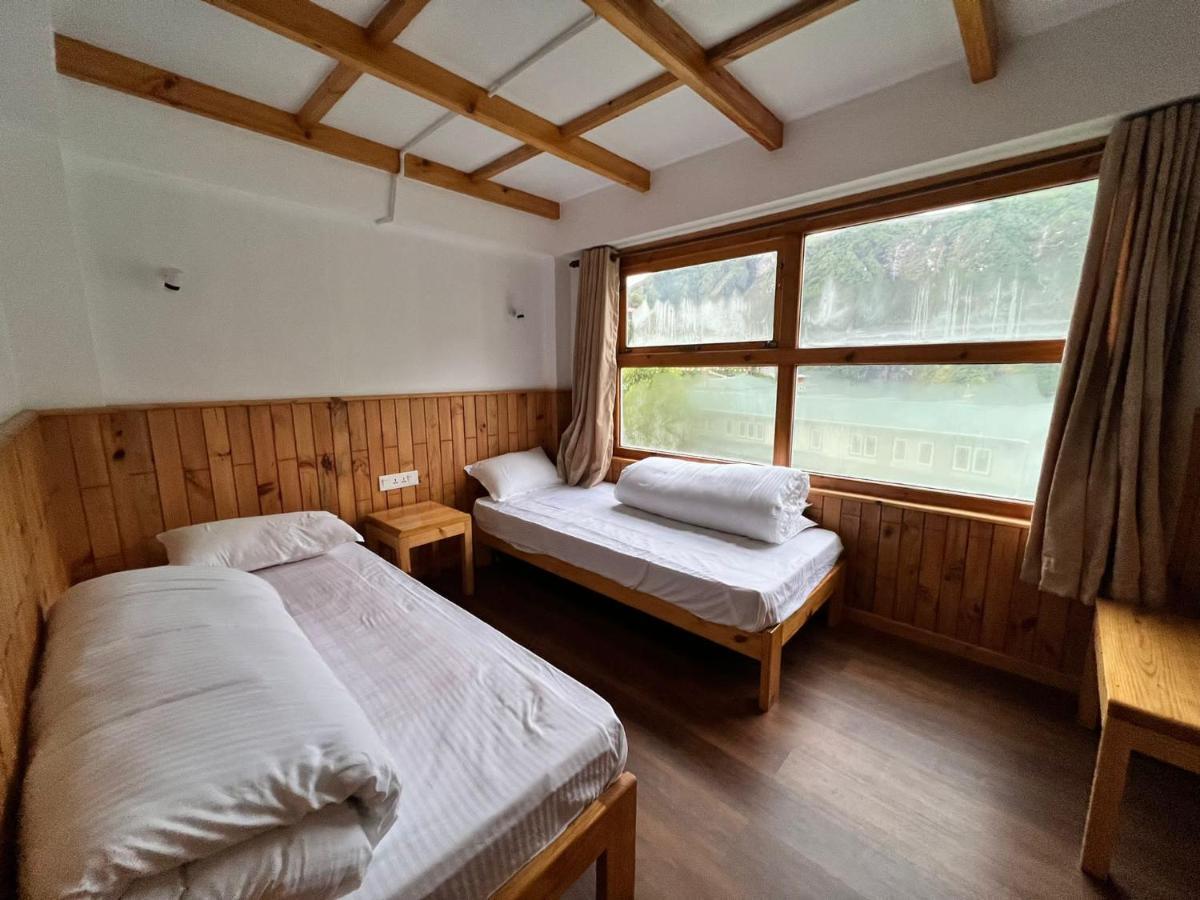 Hotel Camp De Base Namche Exteriör bild