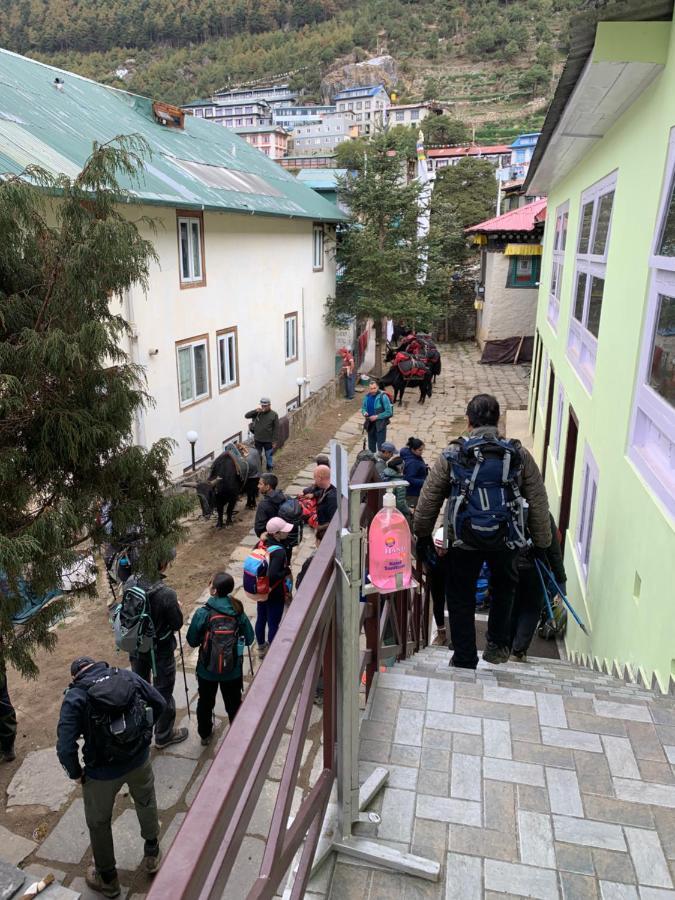 Hotel Camp De Base Namche Exteriör bild